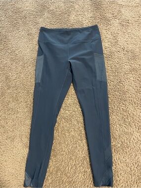 Mondetta Navy Leggings with Gold Logo Detail